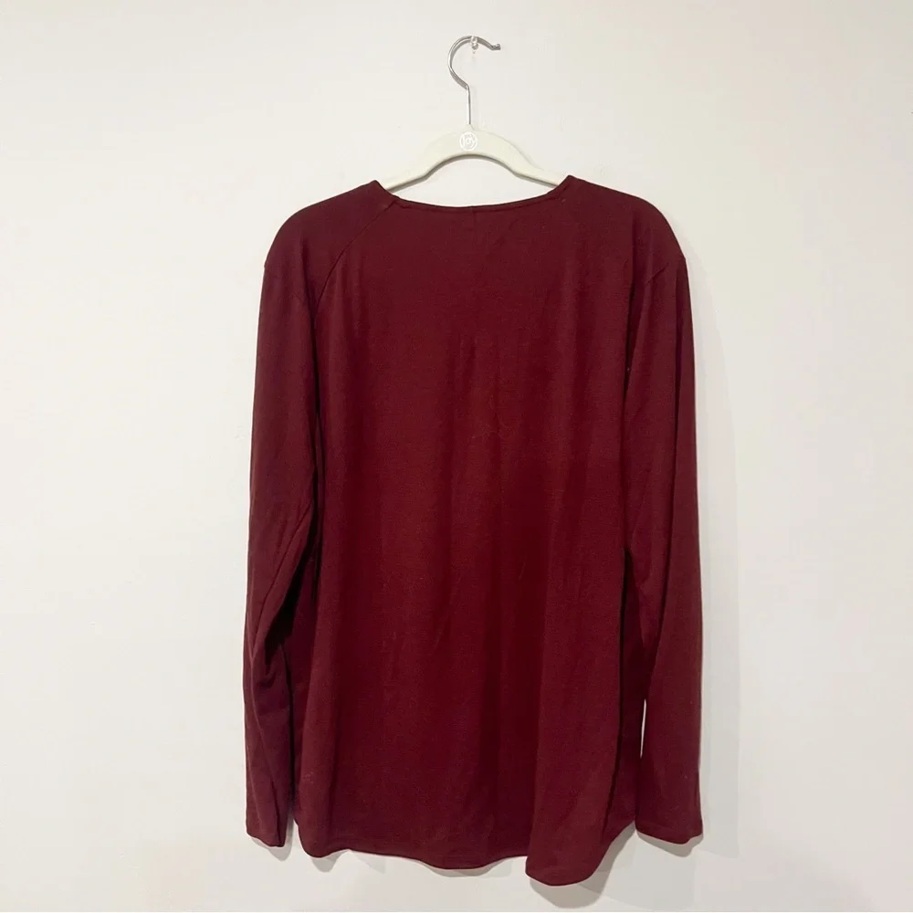 lululemon athletica stylish burgundy